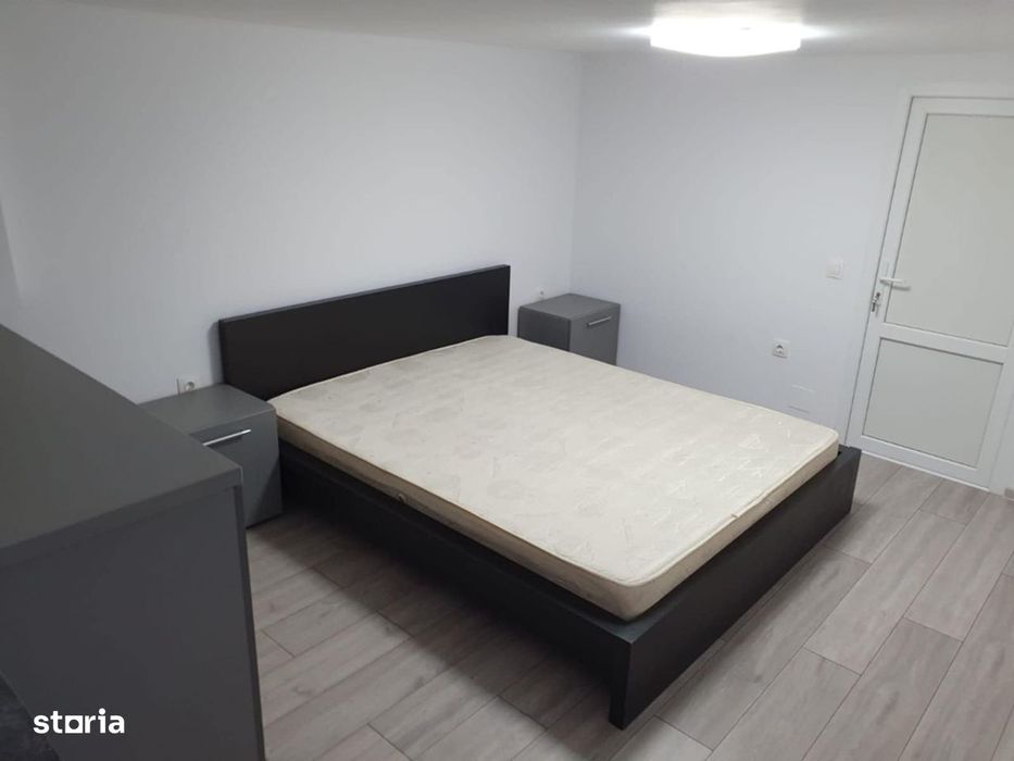 Apartament 2 camere zona AFI,CU SCARA INTERIOARA