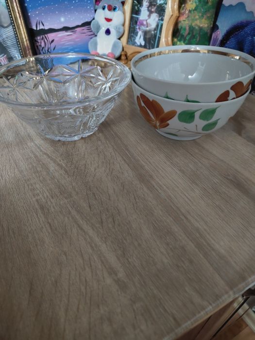 Продам  недорого  посуду.