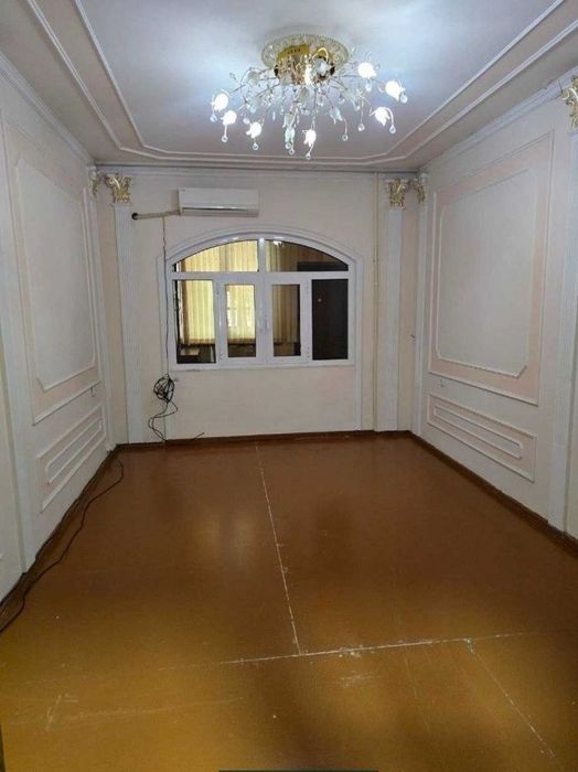 Сдается 3 комнатная квартира на Карасу 3. Пустая. 400 у.е.