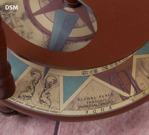 Нов Мини Бар Глобус - Светъл - Поставка за Бутилки - Подарък - Юбилей!