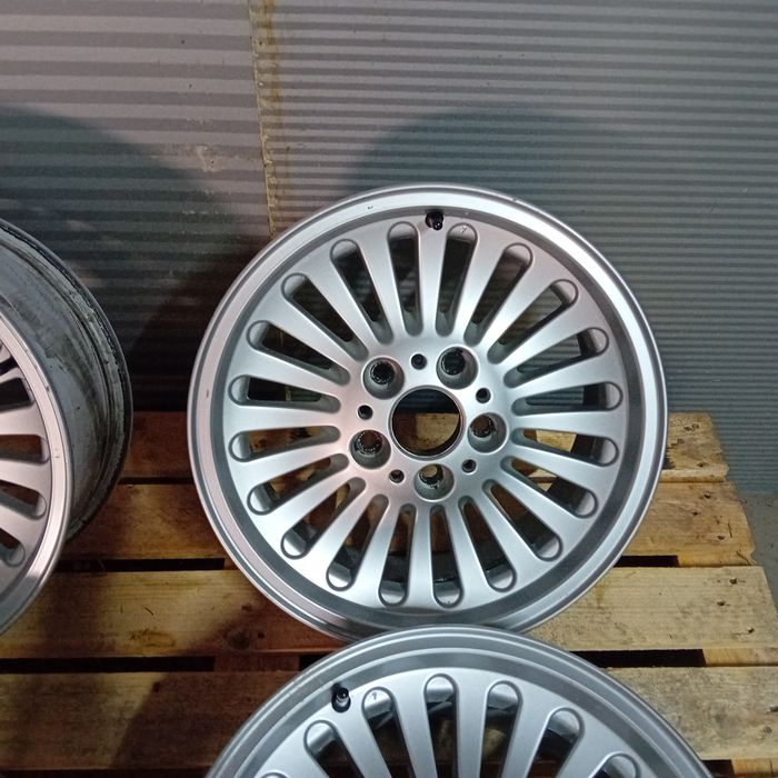 Jante Originale BMW seria 5 E39 R16 style 33