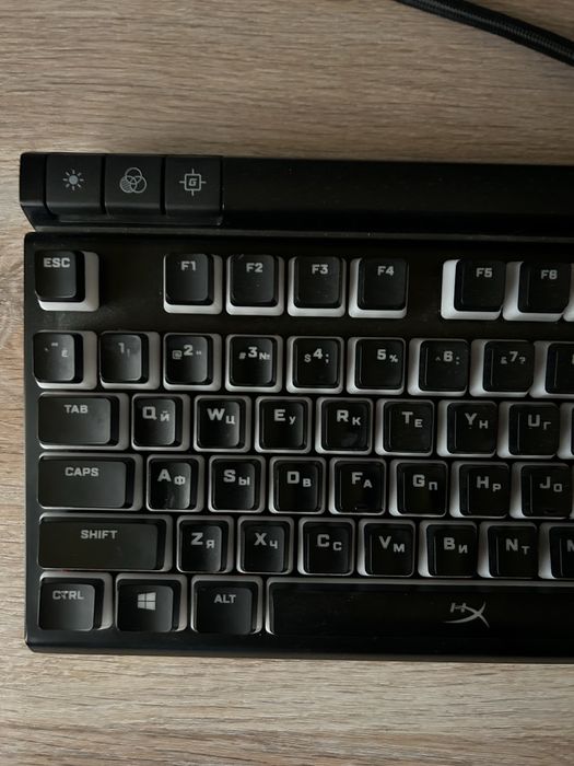 Игровая клавиатура HyperX Alloy Elite ll