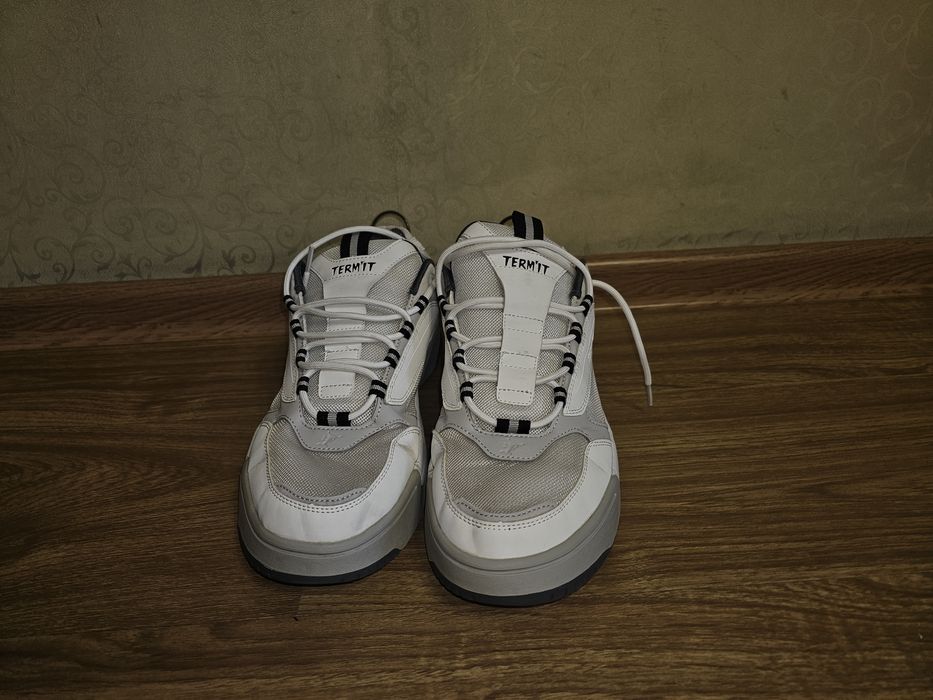 Кроссовки мужские