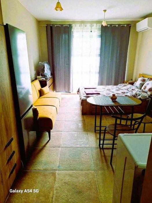 Дава се под наем Едностаен апартамент в к.к. Св.Св. Константин и Елена - 30 кв.м за 255 € - Снимка #3