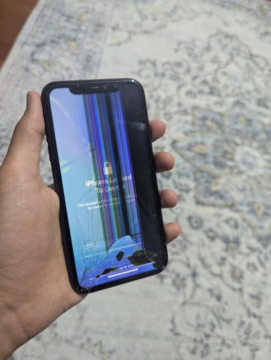 iPhone 11 заблокированный