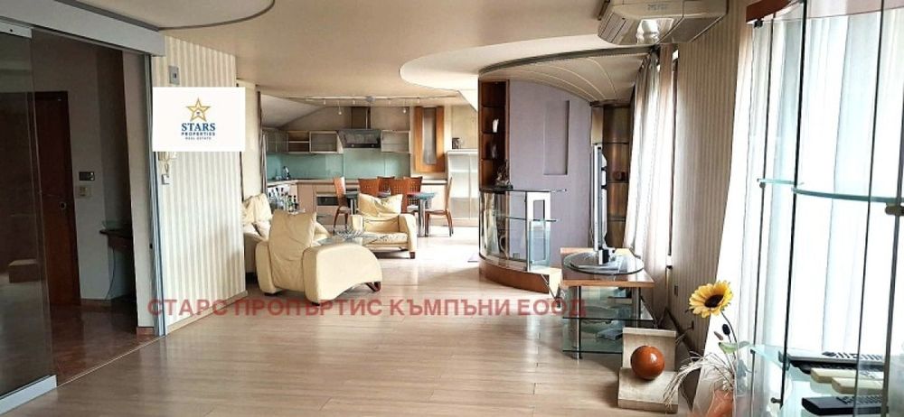 Продава се Мезонет в Варна, Гръцка махала - 302 кв.м за 1672 €/кв.м - Снимка #3