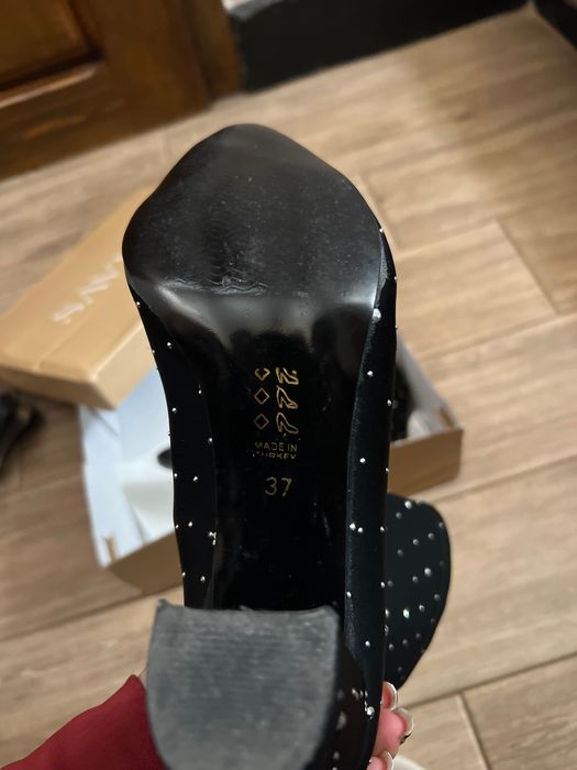 Токчета с камъни