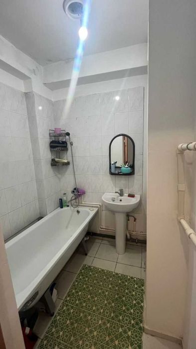 Продам 1 комн. квартиру в Уральске