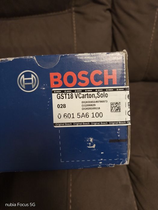 Fierăstrău Profesional Bosch