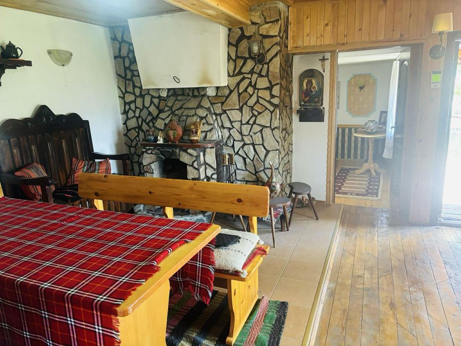 Възрожденска къща в село Антон