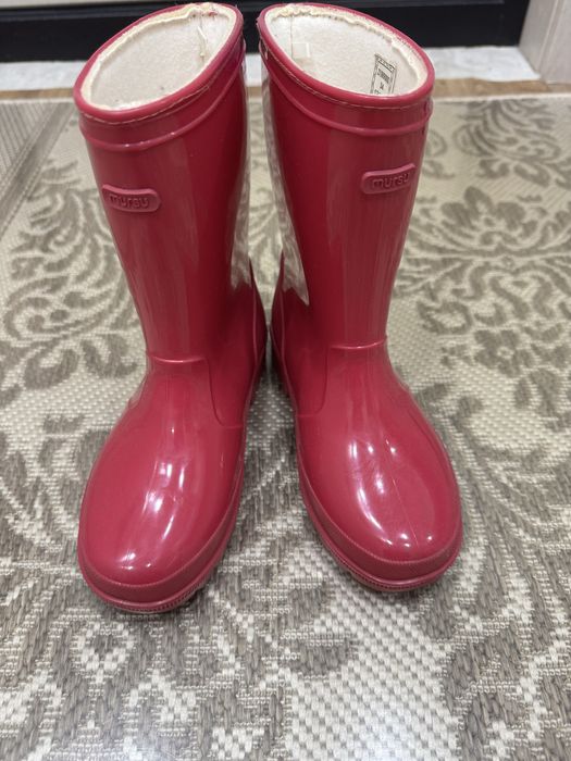 Резиновые сапоги