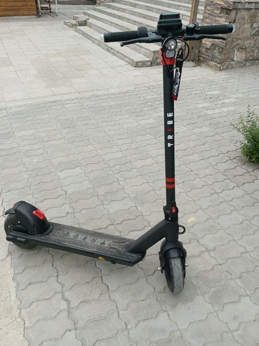 Продам электросамокат в отличном состоянии