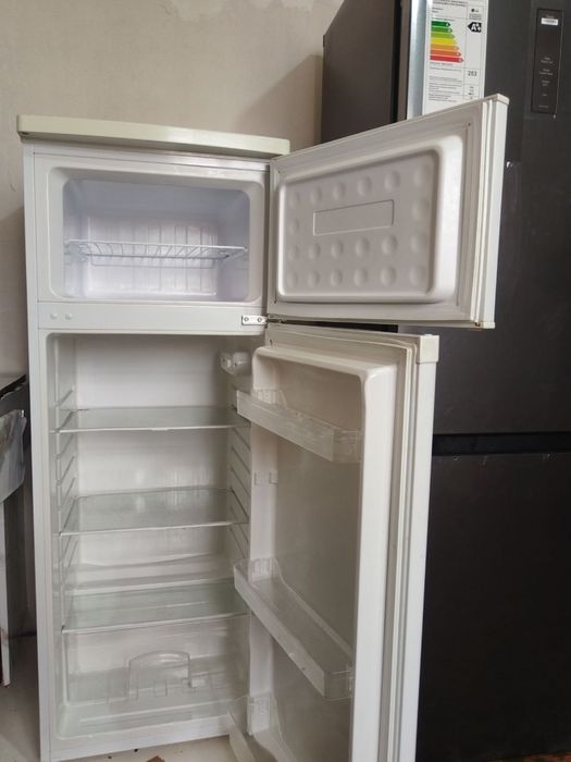 Холодильник Roison