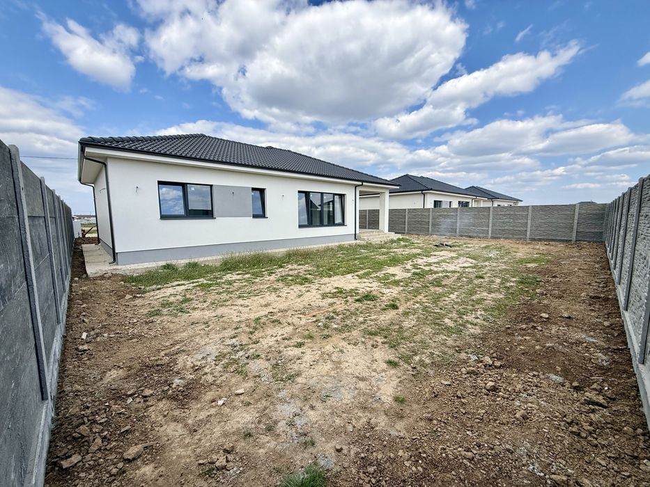 Casă nouă Sântandrei – 3 dormitoare,2 bai, teren 500 mp, gard inclus