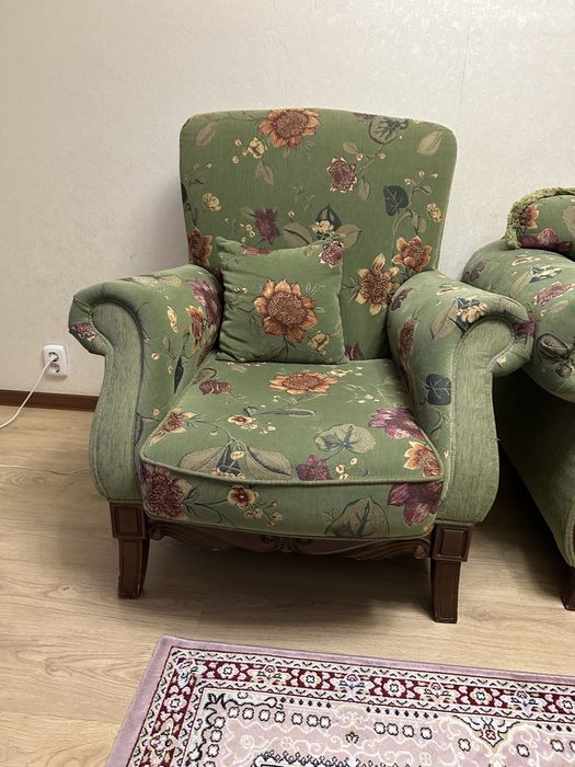 Диван, кресло