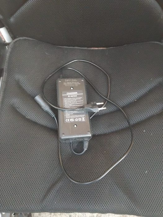Fotoliu rulant electric ANLAR AT52304 pliabil – 2x250W, autonomie 20 km