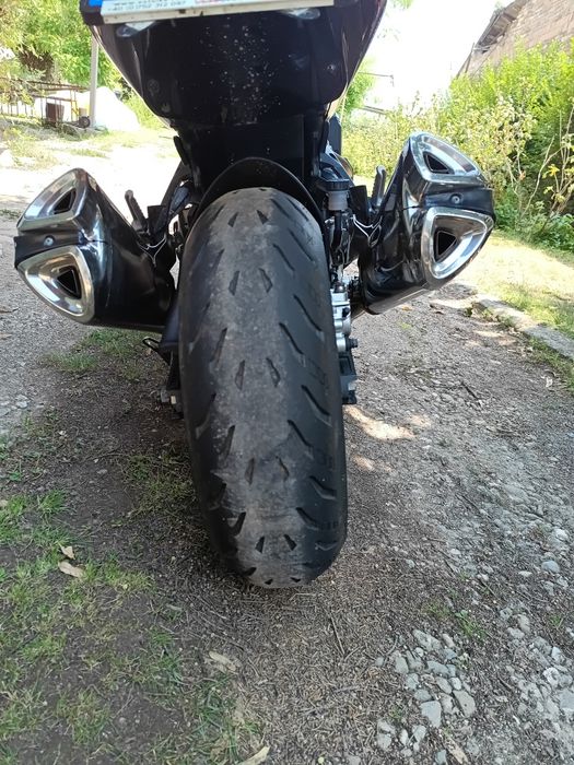 Kawasaki Z1000 din 2008