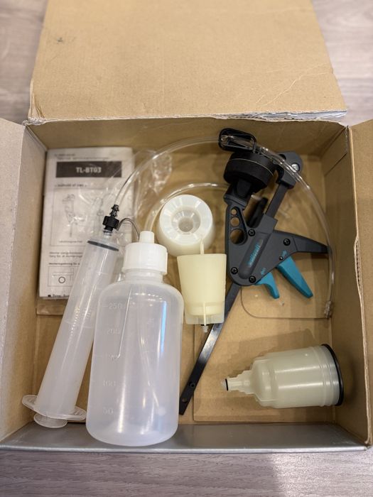 Kit profesional aerisire frâne Shimano TL-BT03