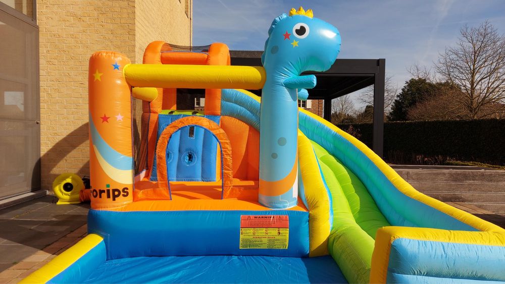 Vand tobogan gonflabil