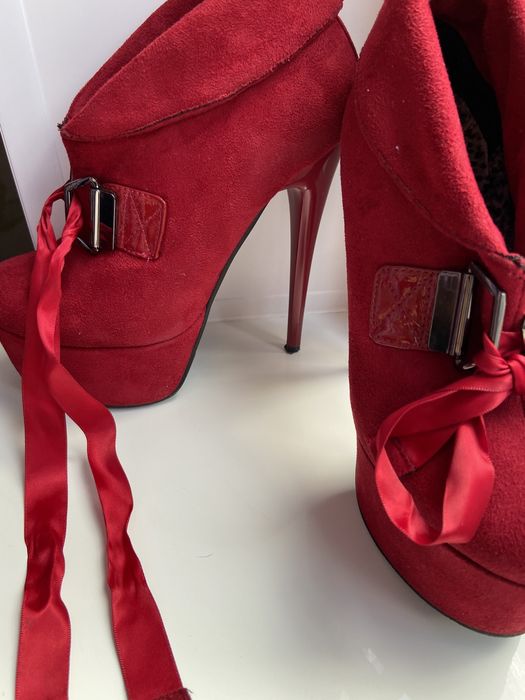 Красные туфли