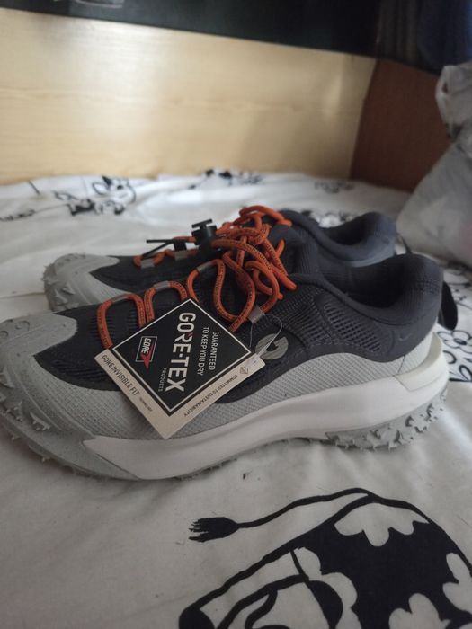 Nike ACG маратонки