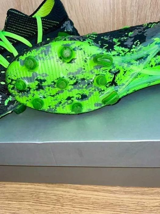 !! Reducere !! Ghete de fotbal puma future