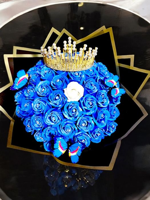 Buchete trandafiri spuma