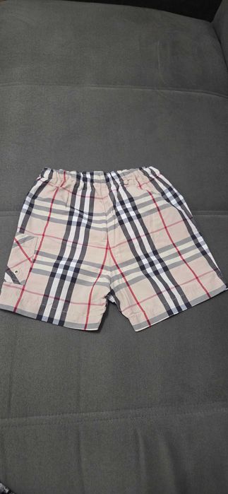Pantaloni scurti pentru baie Burberry,originali,unisex,marimea 12 luni(80 cm),stare foarte buna