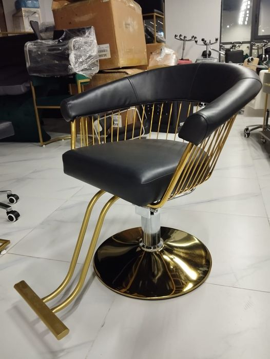 Кресло парикмахерское