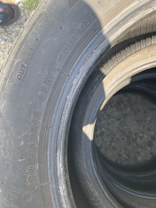 205 60 r16 bridgestone 4 buc