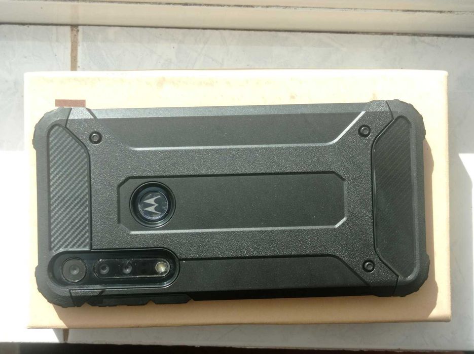 MOTOROLA one macro (XT2016-1)