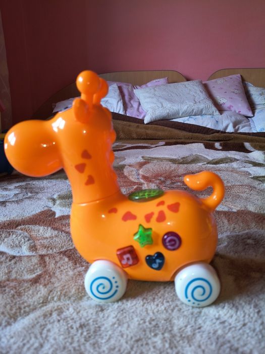 Lot . Jucării pentru bebeluși cu sunete și lumini