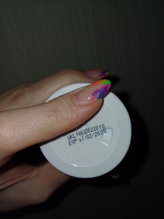 Продам новый спрей солнцезащитный.