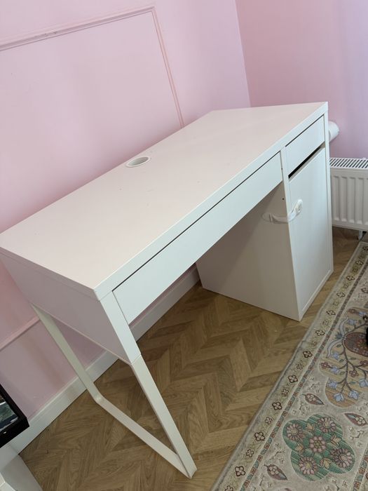 Продам стол икеа