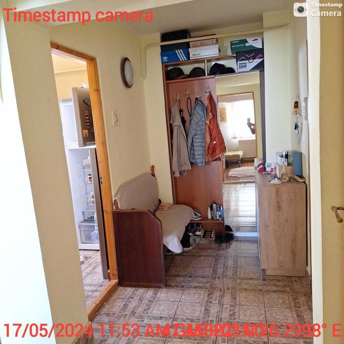 Vand apartament 3  camere FALTICENI