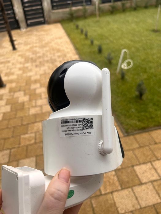 Vand camera de supraveghere 4G cu panou solar