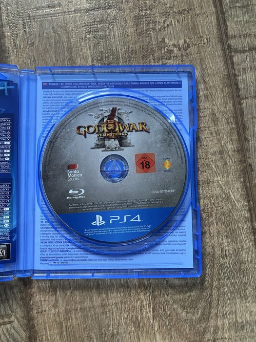 Joc God of War III Remastered PS4 – PlayStation Hits (Carcasă + Disc)