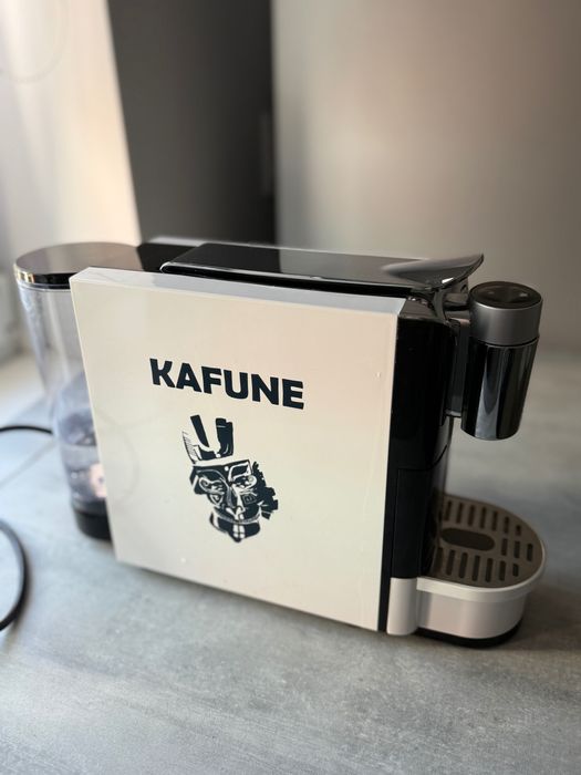 Mașina de cafea Kafune (capsule aluminiu)