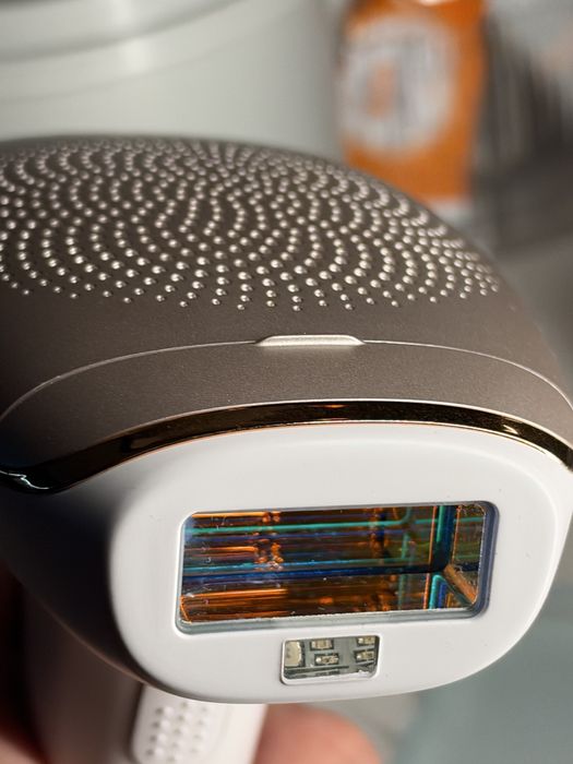 Фотоепилатор PHILIPS Lumea