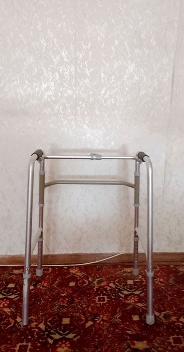 Продаются Ходунки