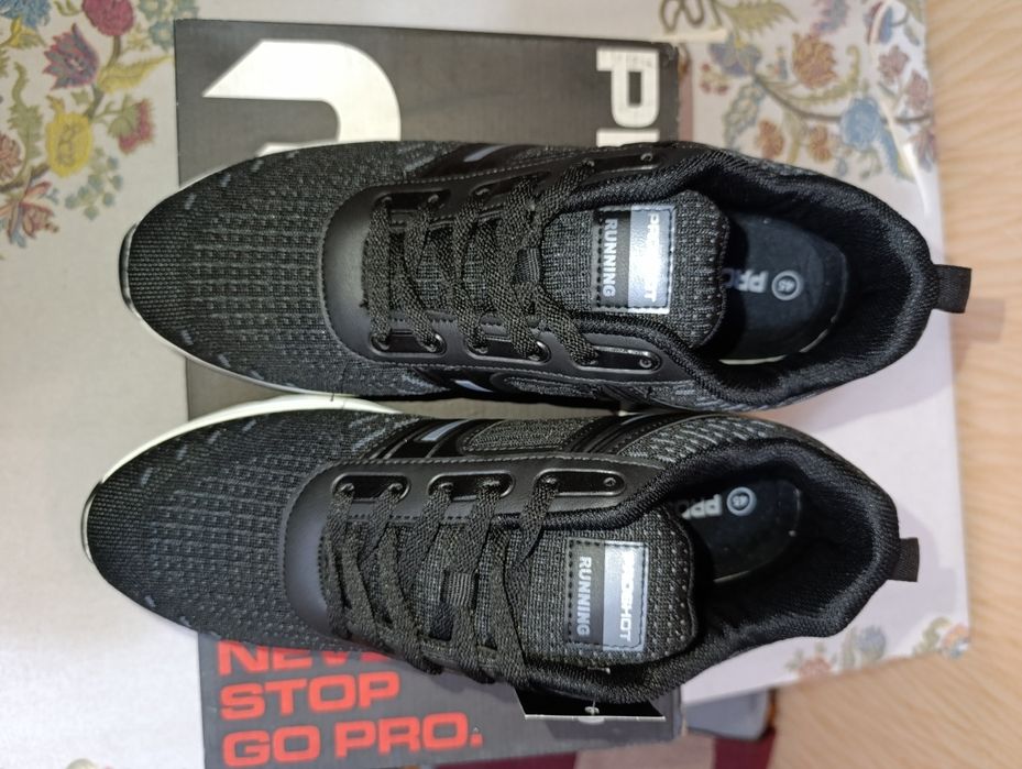 Турецкие кроссовки размеры 43,45