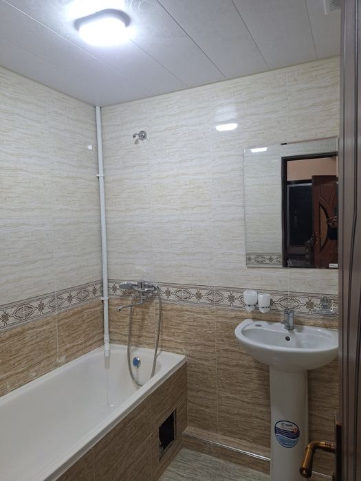 Shahar markazidan 3 xonali dom ijaraga. Yangi dom