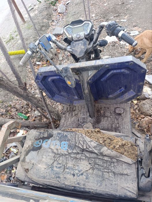 Zapchstga sotiladi motoroler