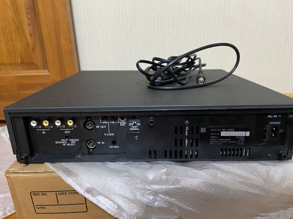 Видеомагнитафон Panasonic