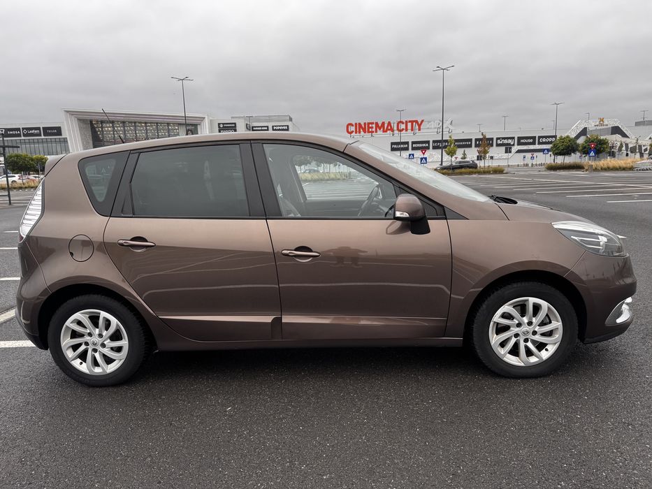 RENAULT Scenic 2012 — imagine 5