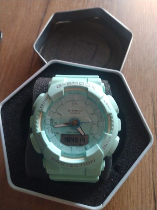 Часовник дамски Касио