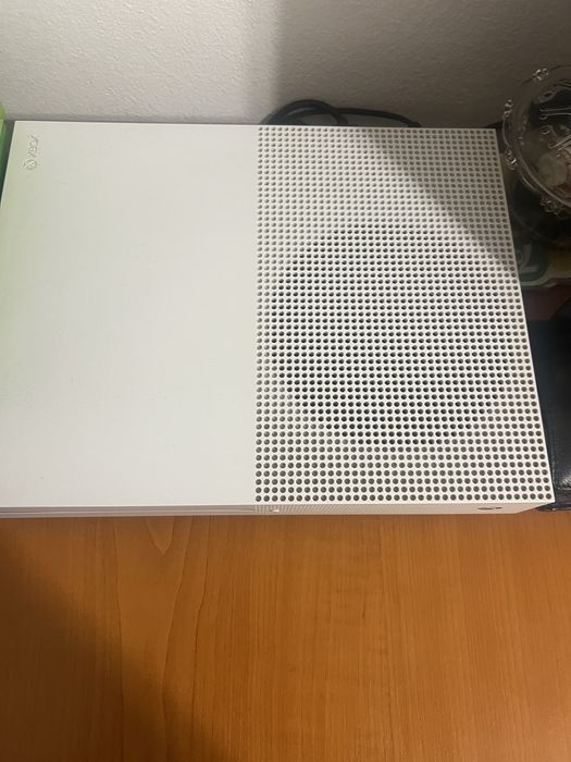 Vand x-box one s  alb
