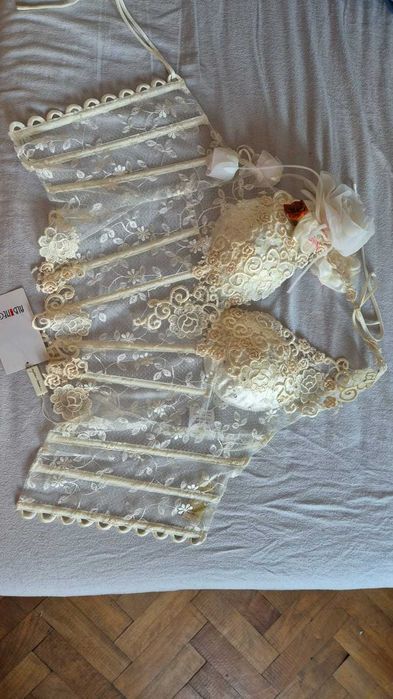 Rochie mireasă prințesă cu jupon/crinolină – stare foarte bună