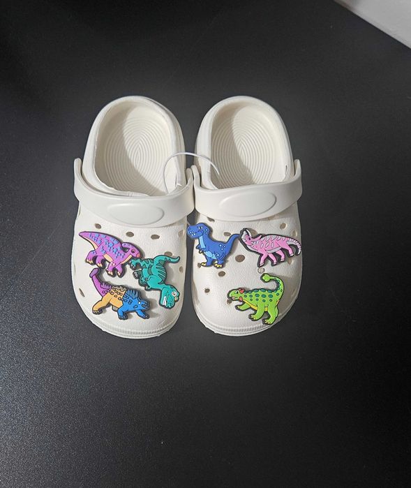 Papuci, marime 23-24