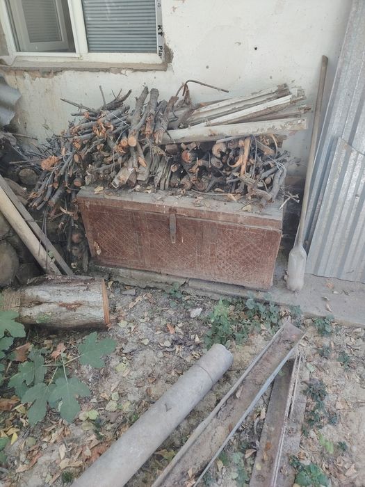 Дрова, утин керак булса мурожаат килинг